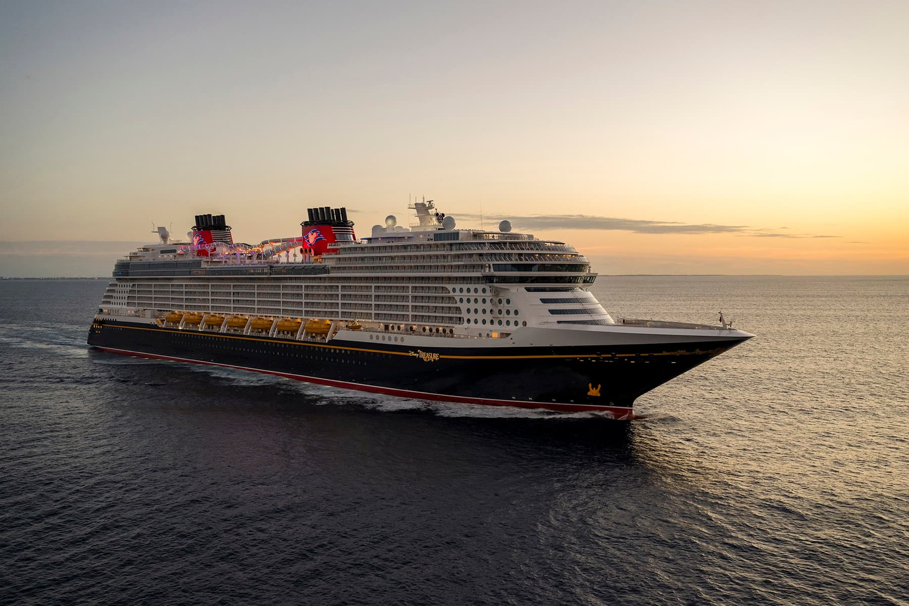 Disney Treasure: verified real exterior ship image.