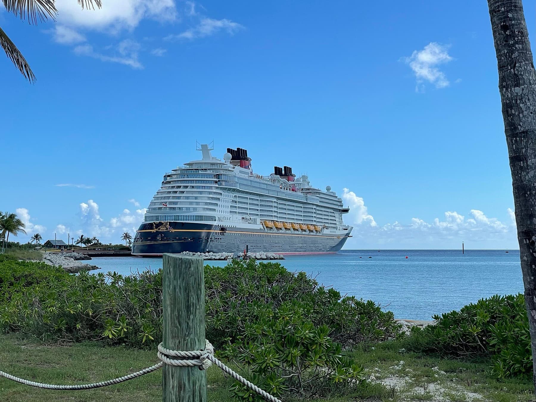 Disney Wish: verified real exterior ship image.